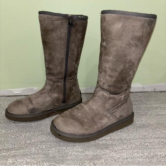 Ugg Australia Gray Sumner Boots Full Zip Size 7 S/N 1005375 - Picture 2 of 9